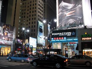 Streets + Buildings NYC(205).JPG